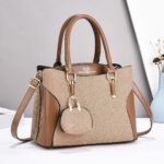 Elegant Women’s Handbag with Shoulder Strap & Mini Pouch - Image 5